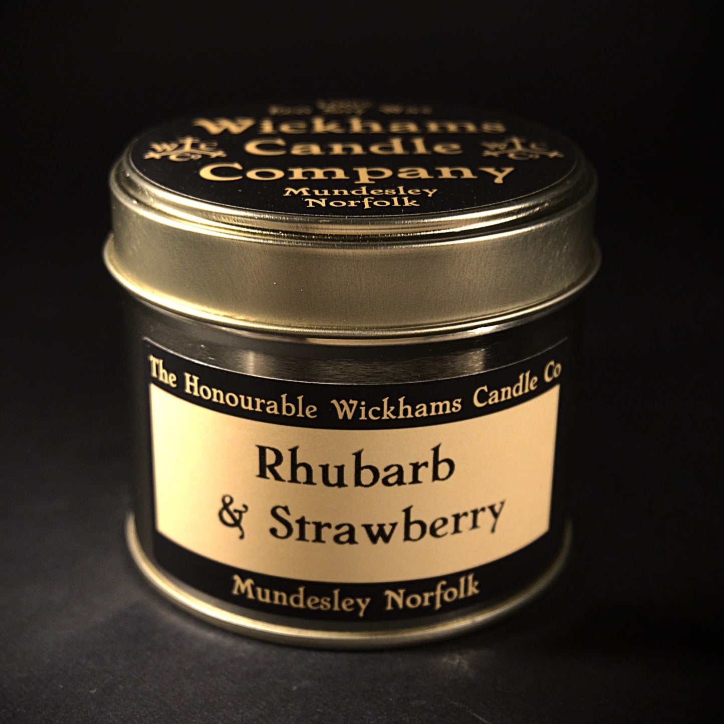 The Honourable Wickham's Candle Company: Rhubarb and Strawberry